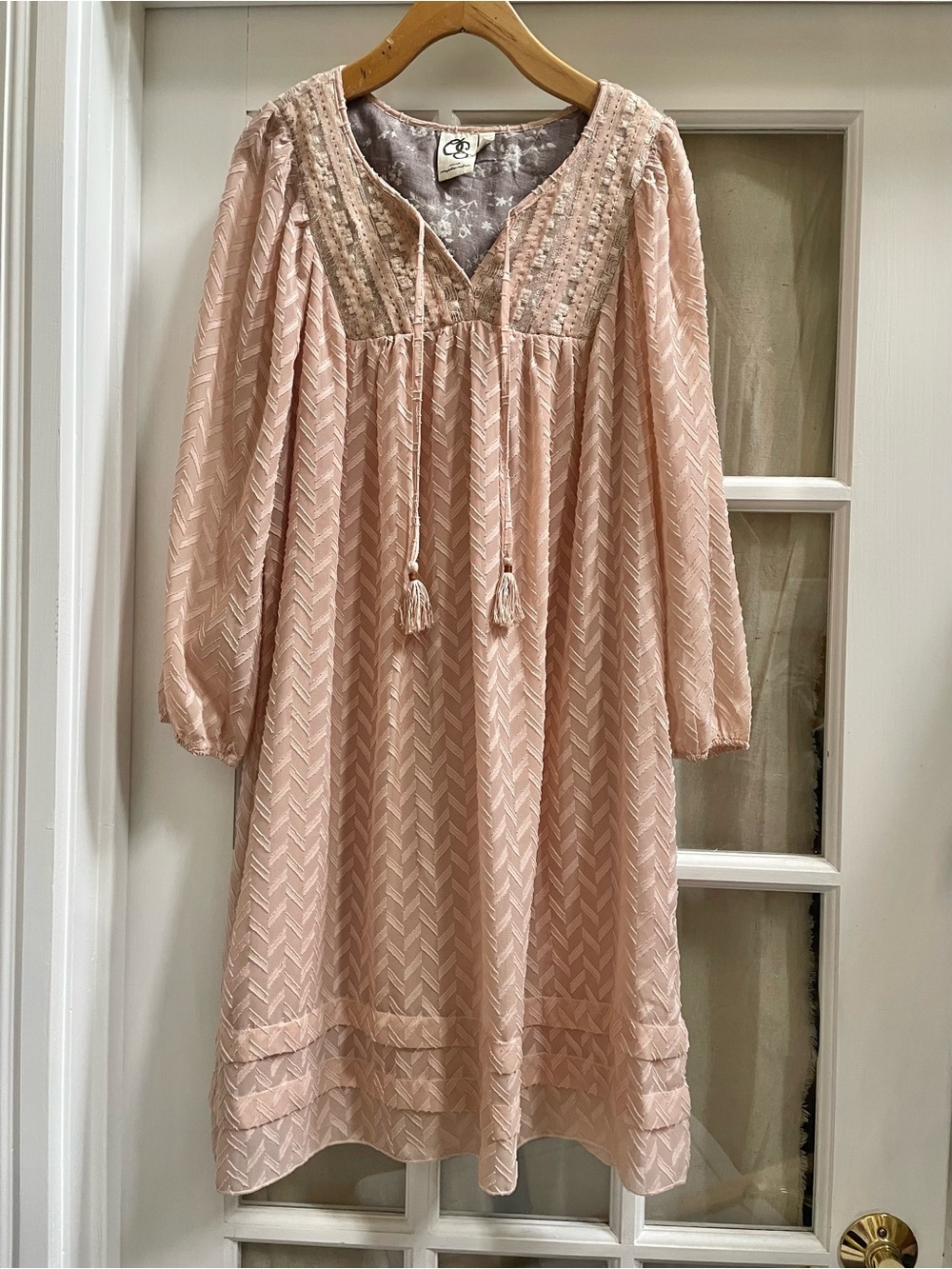 Anthropologie One September Anwen Peasant Dress Blush Pink Chevron Tassel Boho S